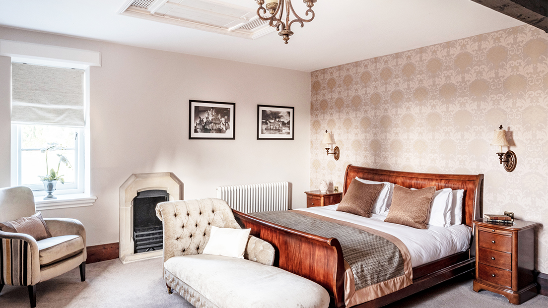 MASTER SUITE